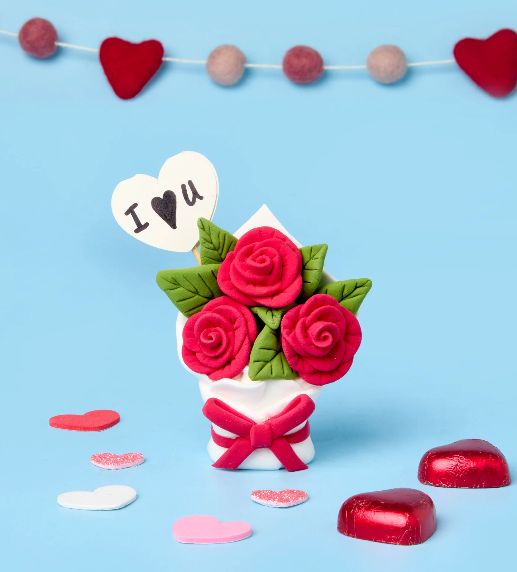Date Night Mugs & Foam Dough Bundle - Image 9