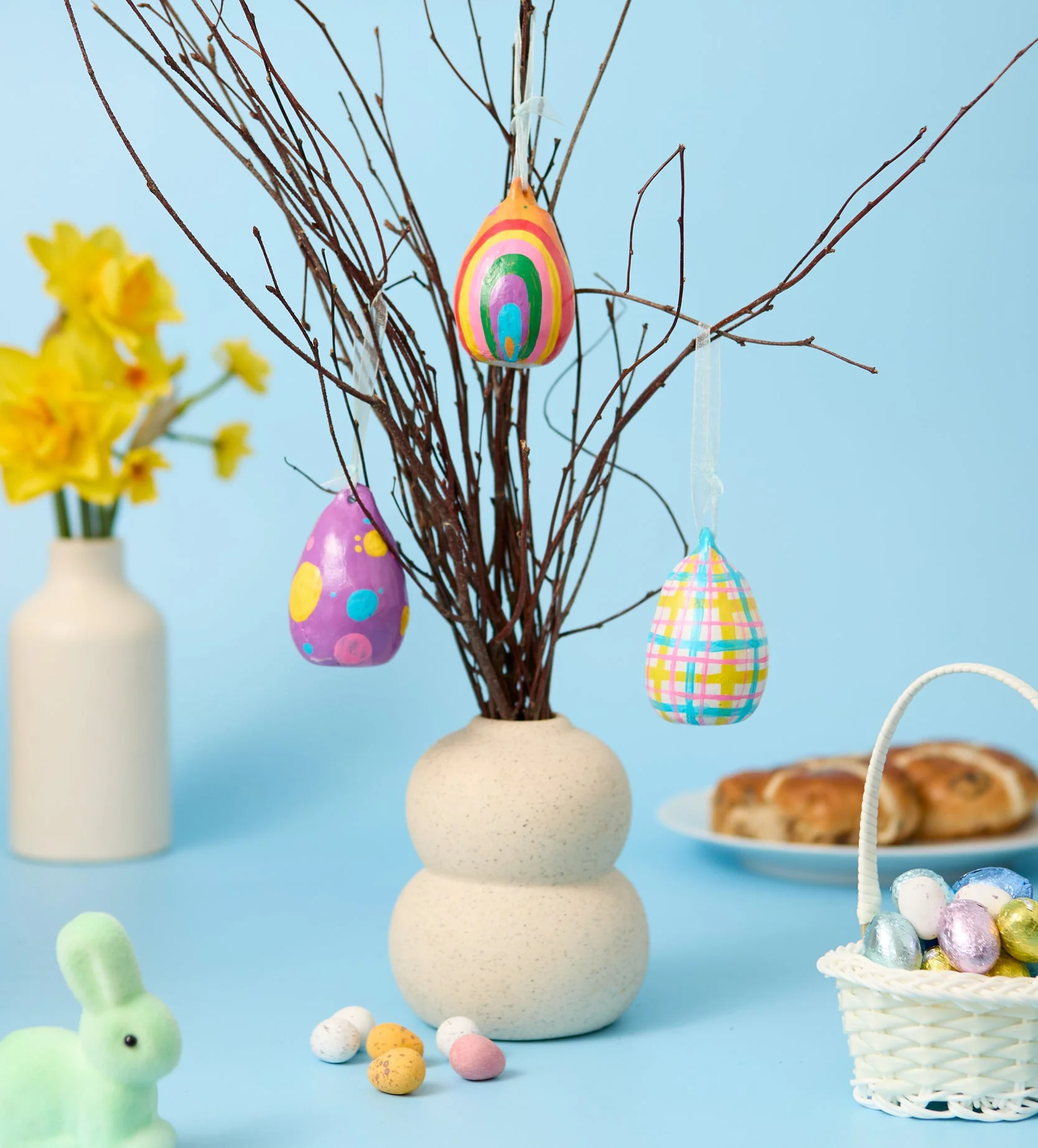 Egg-ceptional Creations: Easter Egg Making Kit