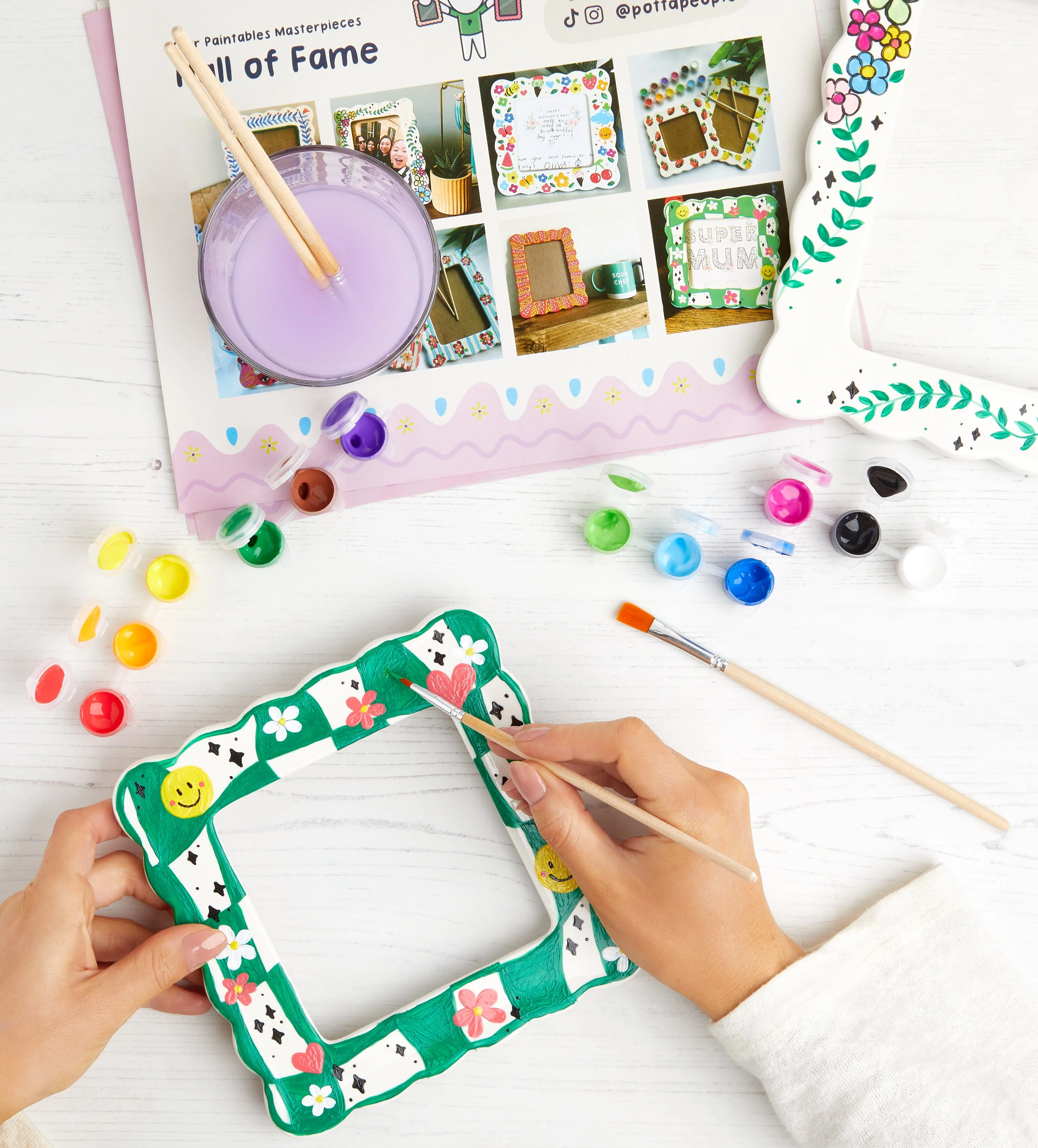 Paint-a-Frame - Image 5